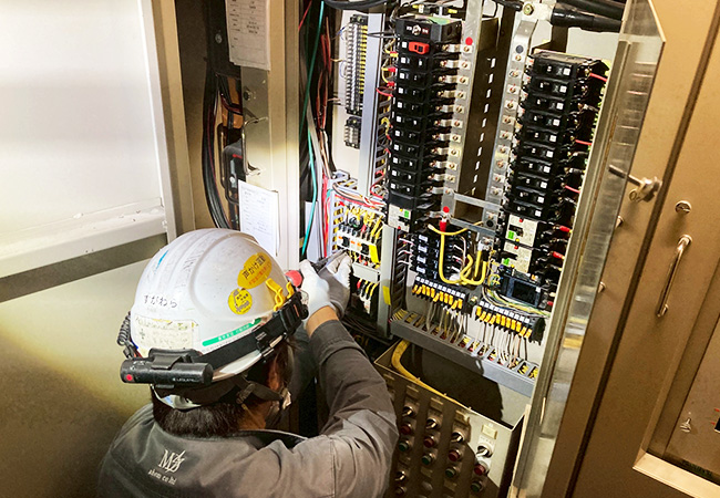 電気設備・電気通信設備